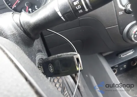 2018 Kia Forte Lx from USA, damaged, VIN 3KPFL4A72JE245203